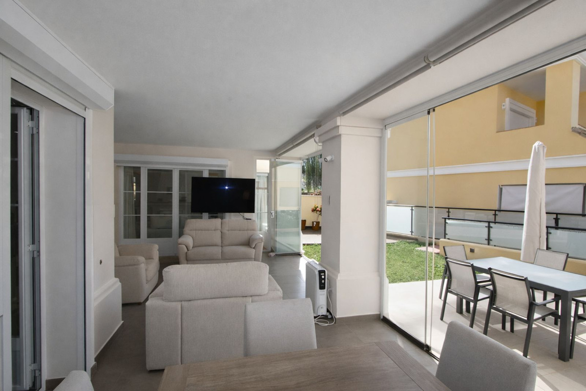 3 bedroom Semi-detached for sale in Elviria – R5349313