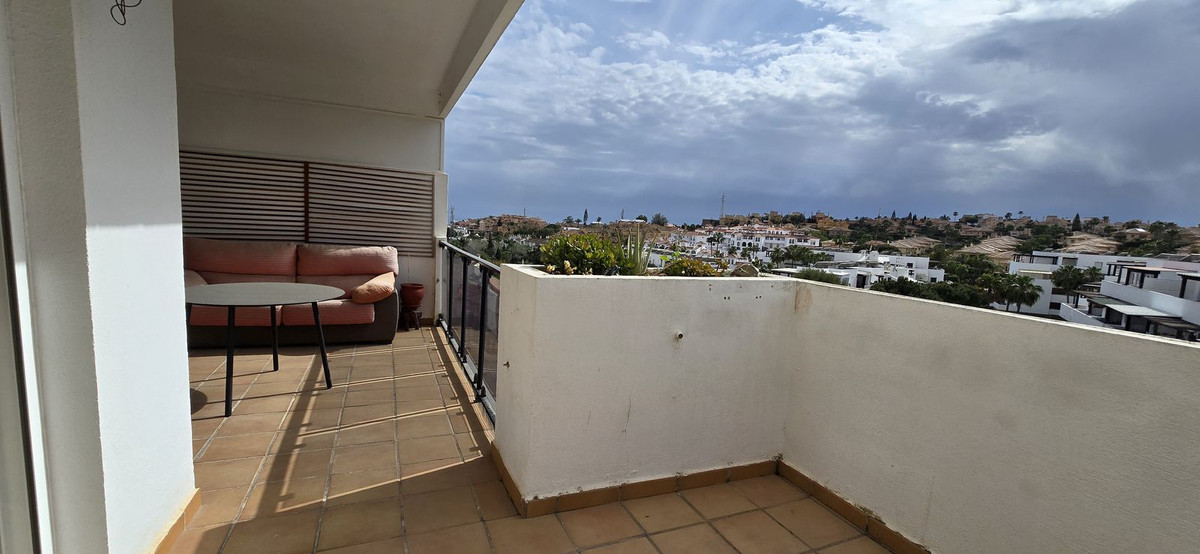 2 bedroom Apartments for sale in Riviera del Sol – R5366494