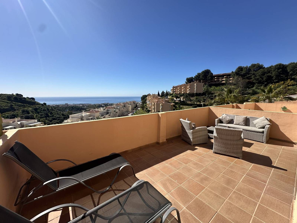 2 bedroom Apartments for sale in Calahonda – R5346463