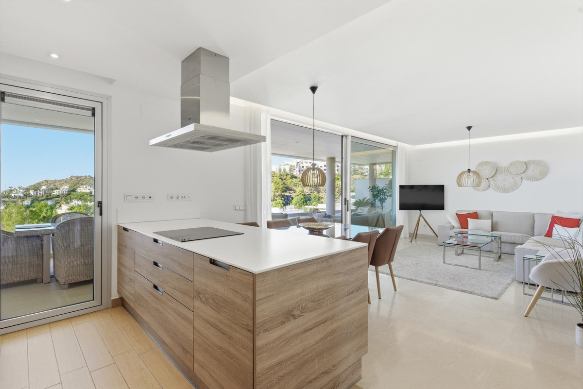 3 bedroom Apartments for sale in Benahav�s – R5356720