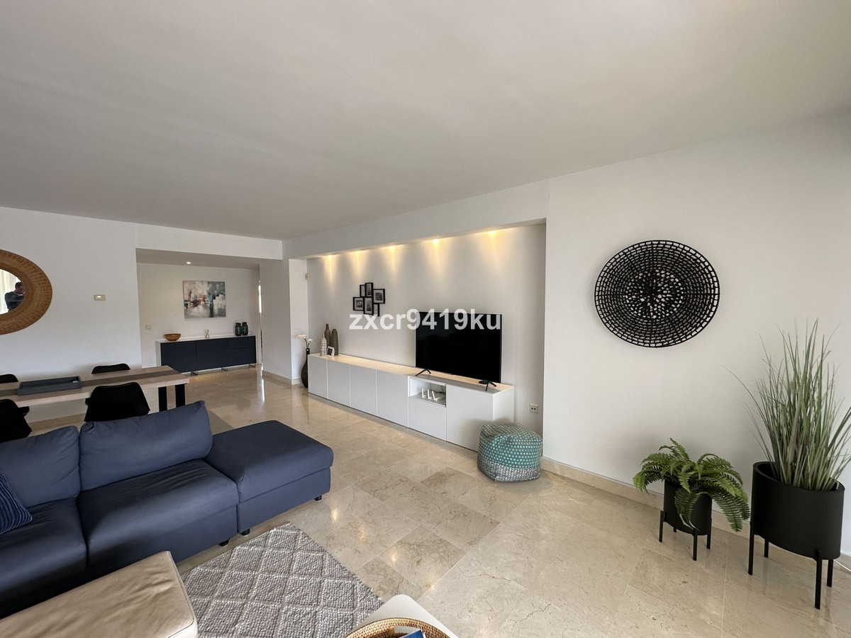 2 bedroom Apartments for sale in Riviera del Sol – R5343073