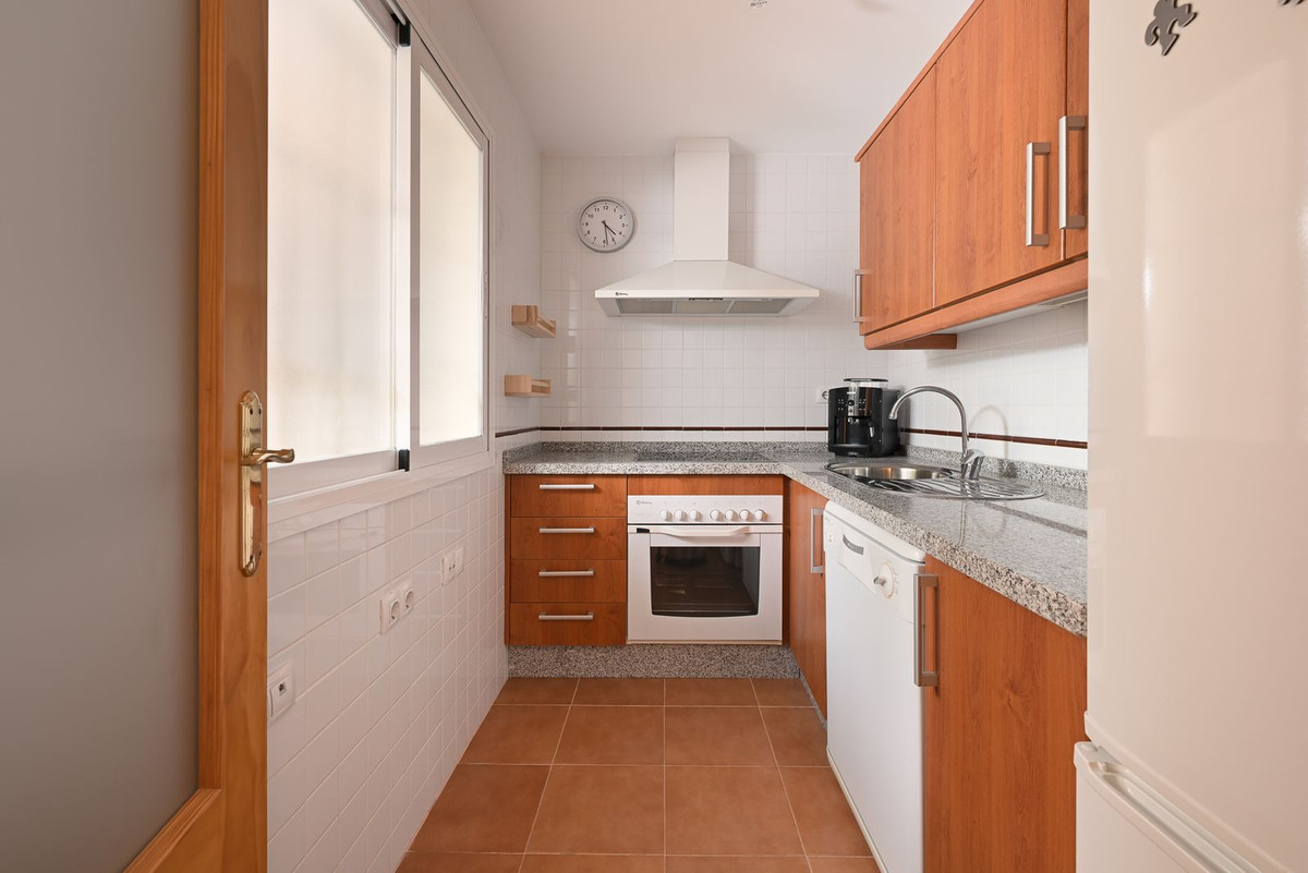 2 bedroom Apartments for sale in Calahonda – R5357458