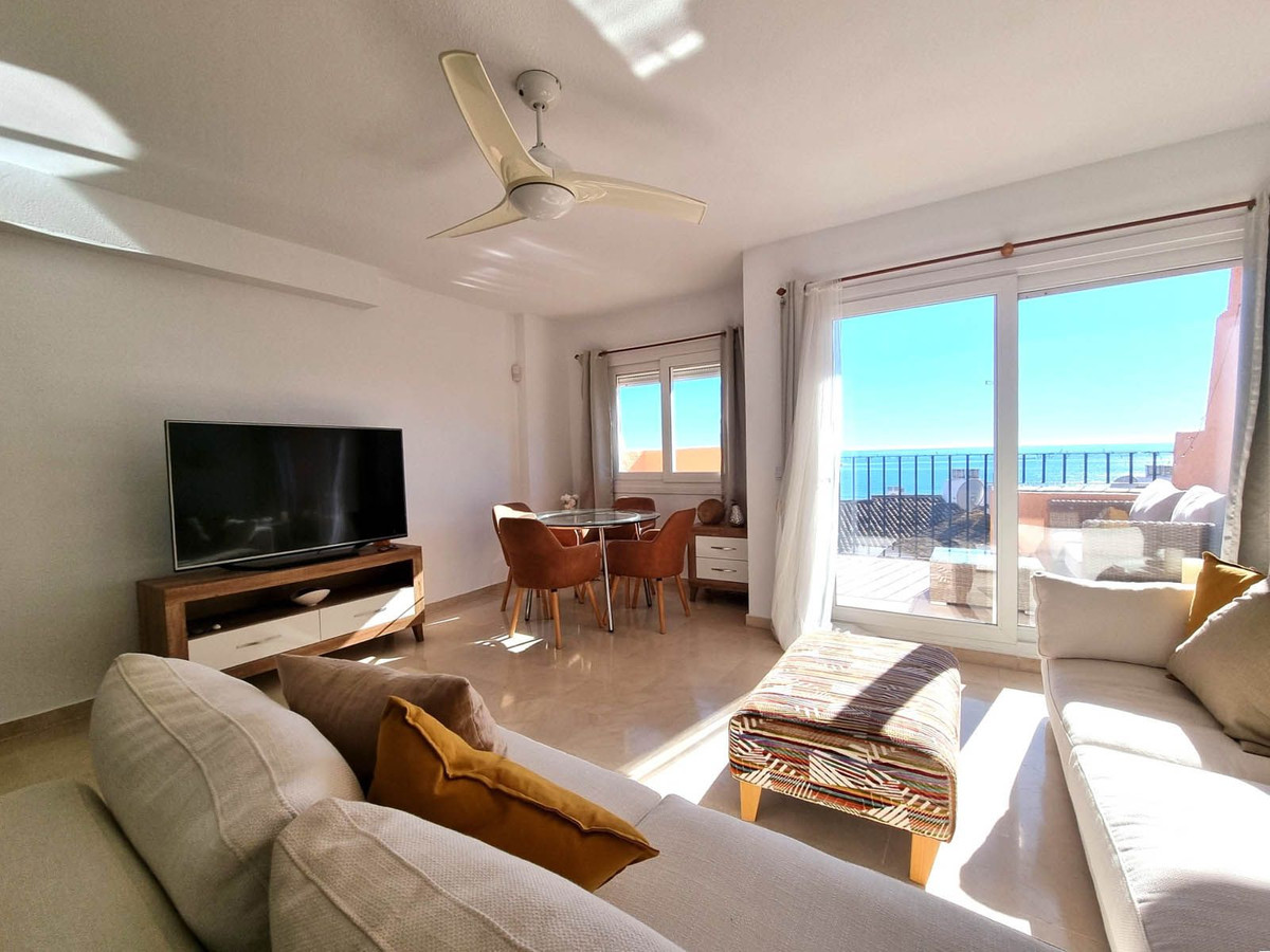 Apartamentos de 2 dormitorios en venta en Calahonda – R5250097