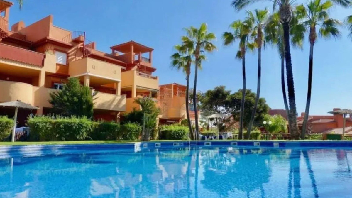 2 bedroom Apartments for sale in Marbella – R5348884