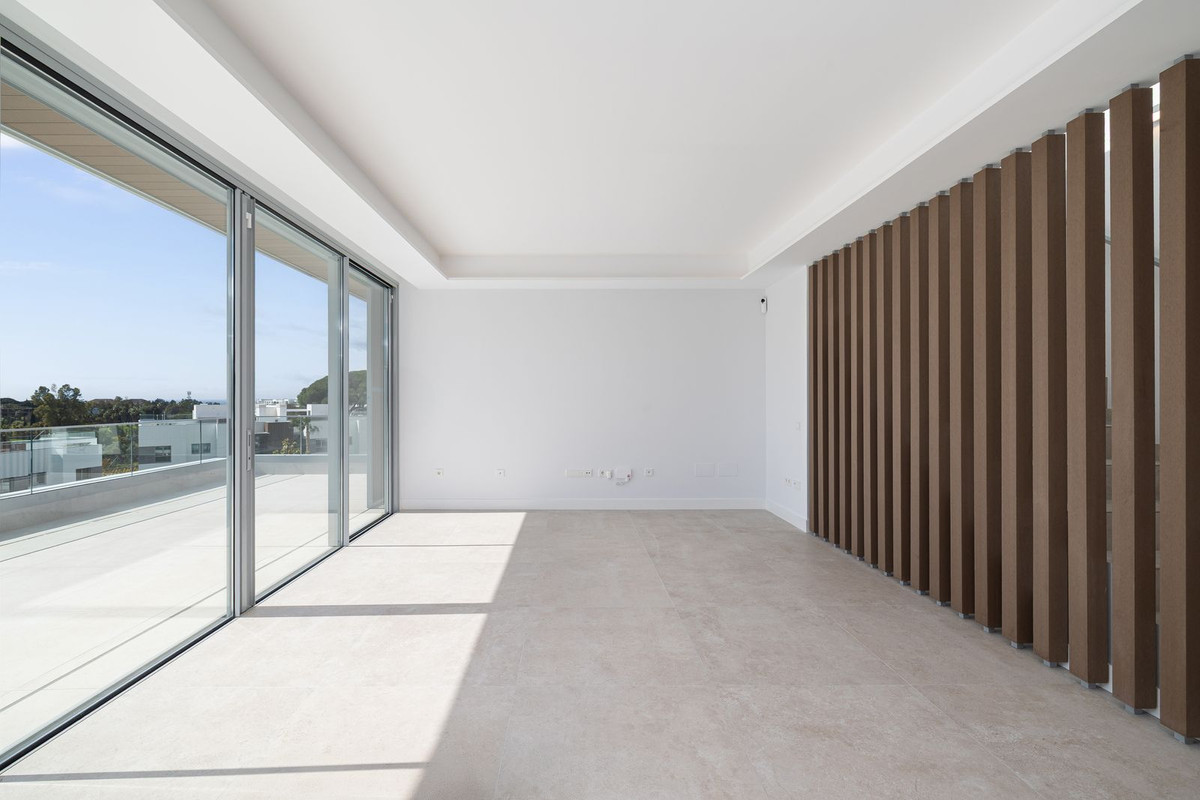 3 bedroom Apartments for sale in Santa Clara – R5366140