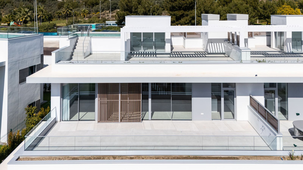 3 bedroom Apartments for sale in Santa Clara – R5366140