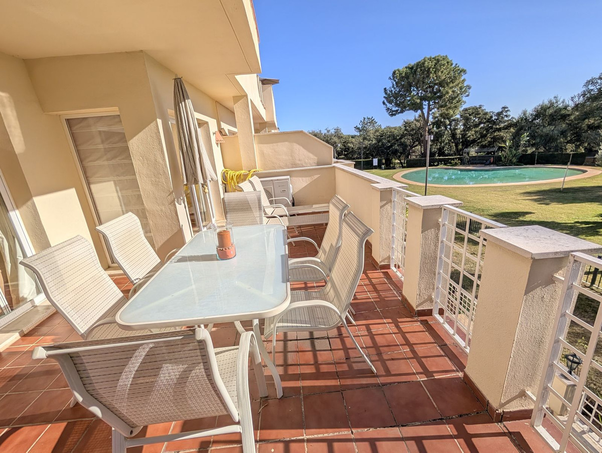 Apartamentos de 3 dormitorios en venta en Elviria – R5340952