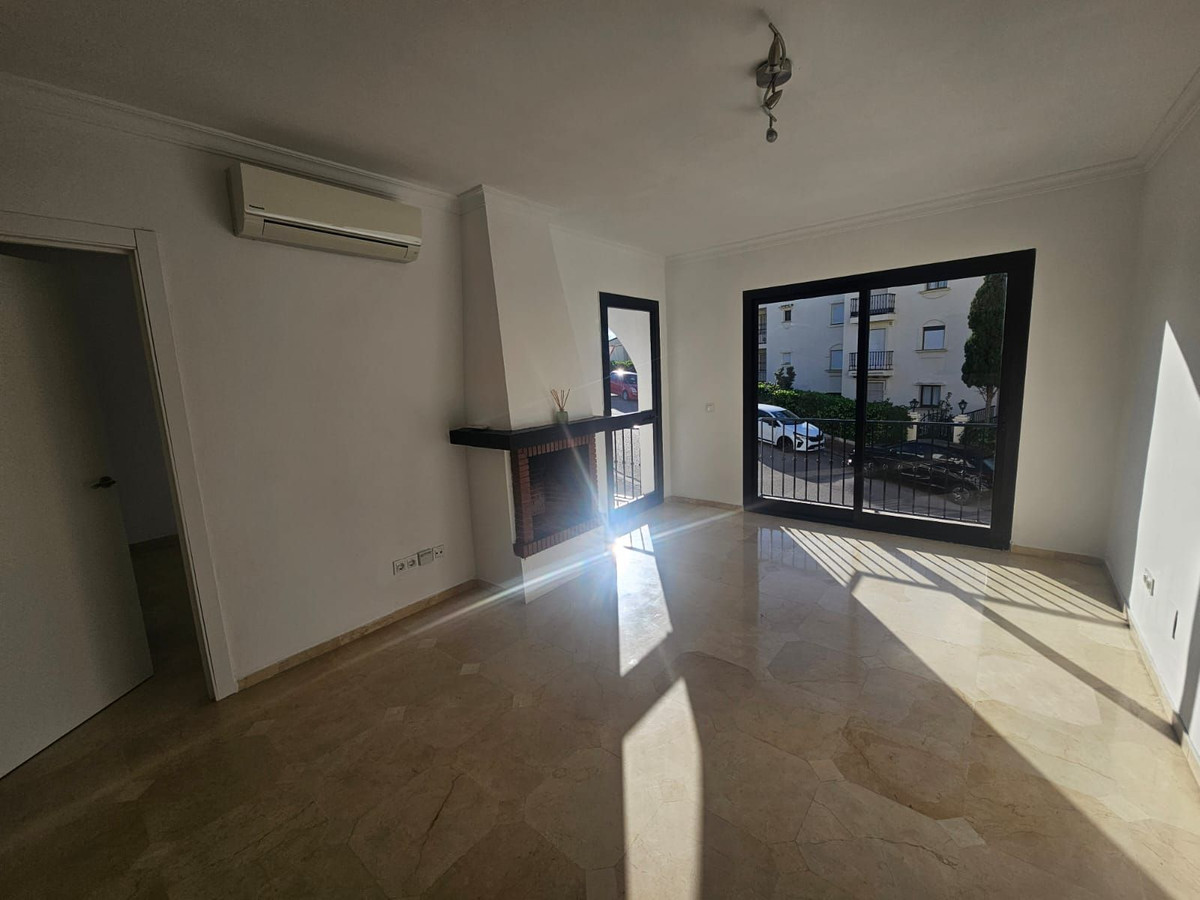 1 bedroom Apartments for sale in Riviera del Sol – R5346355 1 bedroom Apartments for sale in Riviera del Sol – R5346355