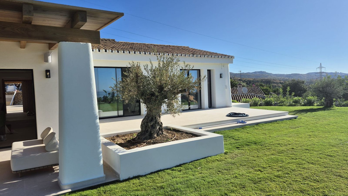 Villas de 5 dormitorios en venta en El Rosario – R5164156