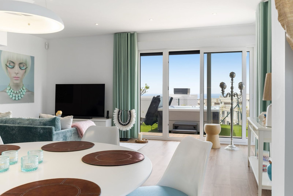 3 bedroom Semi-detached for sale in La Cala de Mijas – R5337763