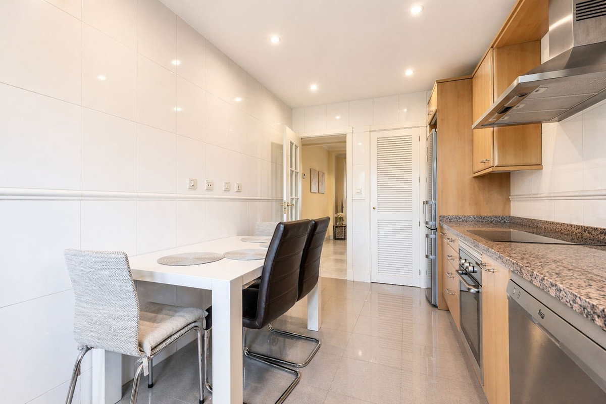 2 bedroom Apartments for sale in Hacienda del Sol – R5362738