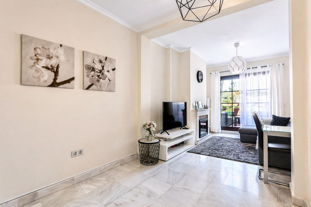 2 bedroom Apartments for sale in Hacienda del Sol – R5362738