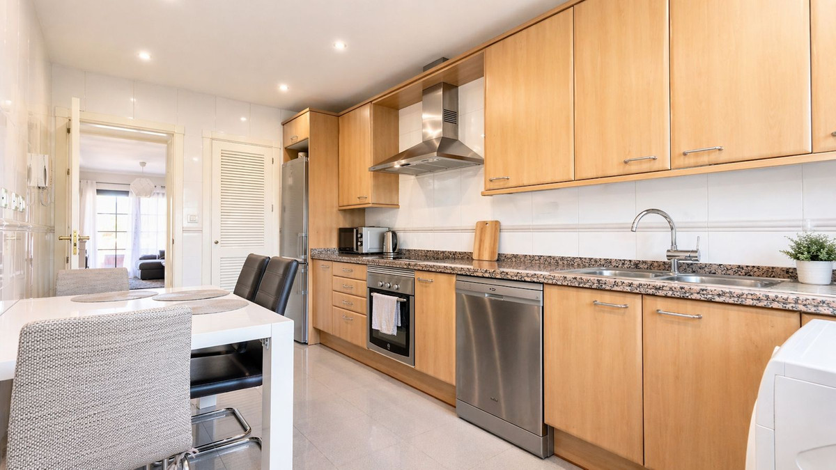 2 bedroom Apartments for sale in Hacienda del Sol – R5362738