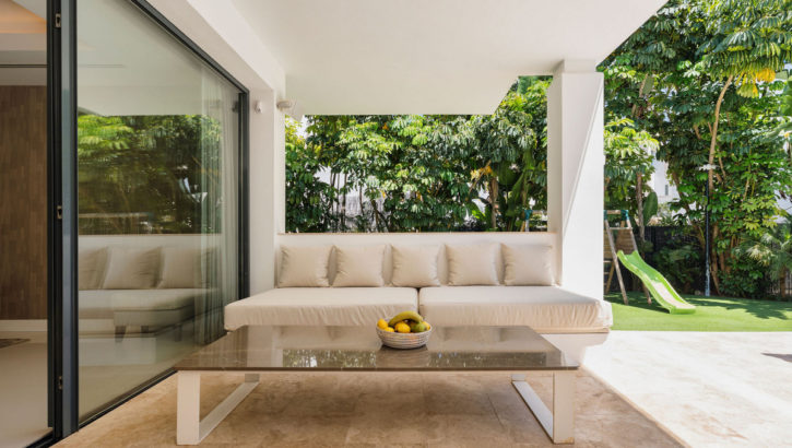 Villas de 5 dormitorios en venta en La Quinta – R5167978 en 