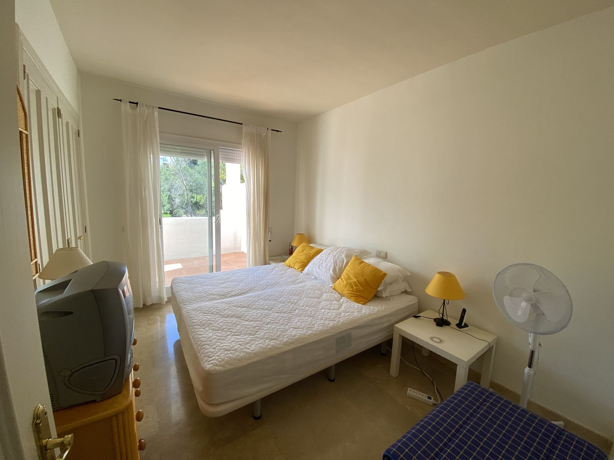 3 bedroom Apartments for sale in La Quinta – R4688032