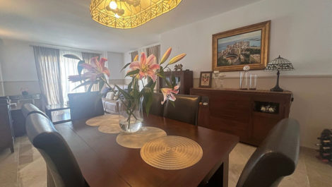 Apartamentos de 2 dormitorios en venta en Calahonda – R5340742