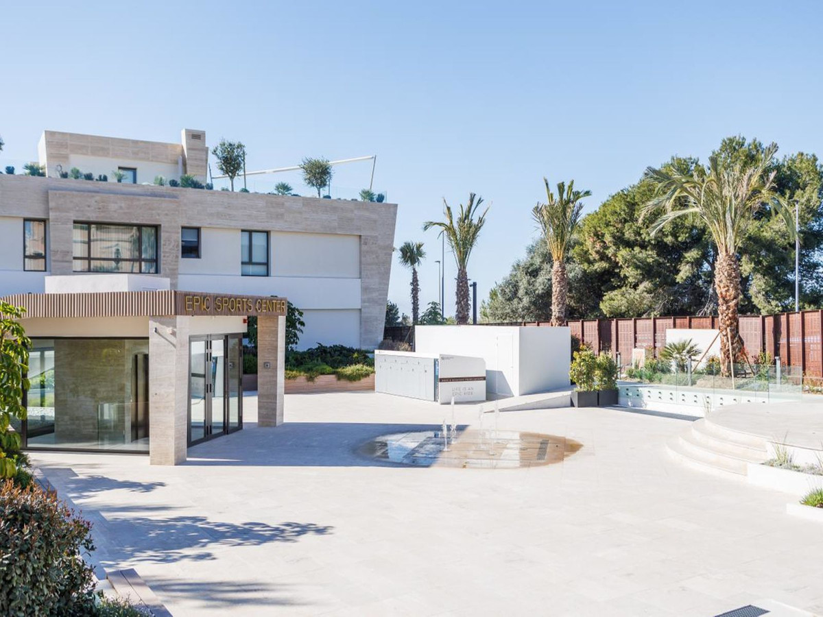 1 bedroom Apartments for sale in Milla de Oro – R5358430