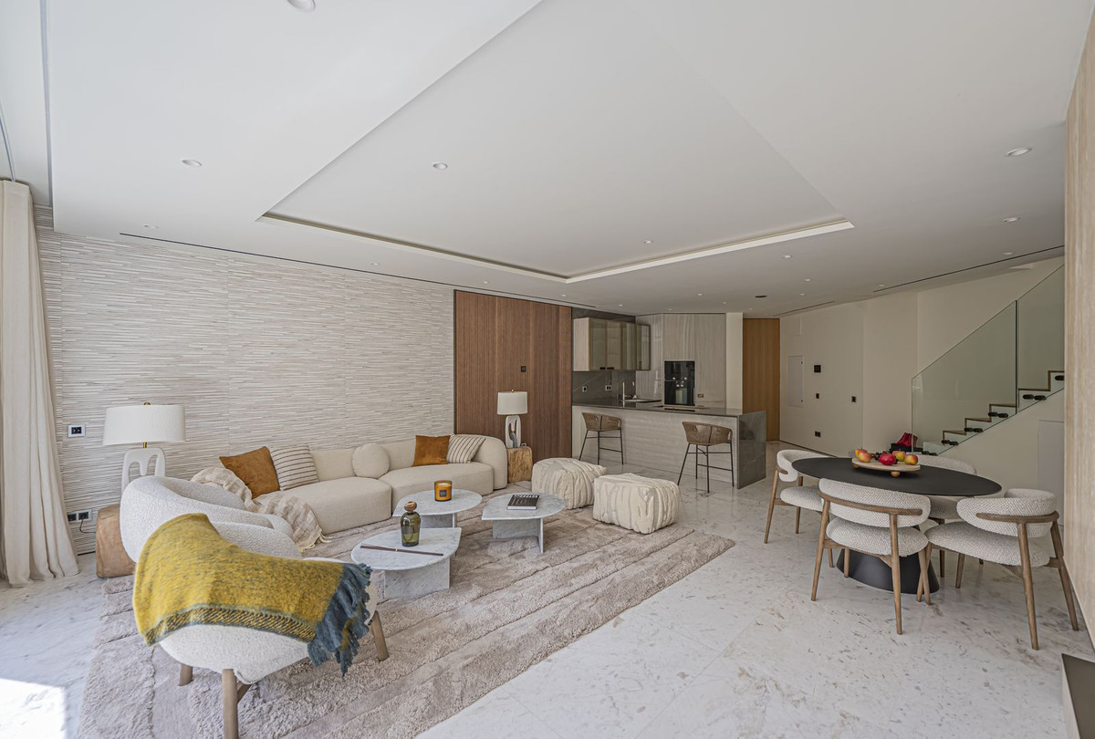 1 bedroom Apartments for sale in Milla de Oro – R5358430