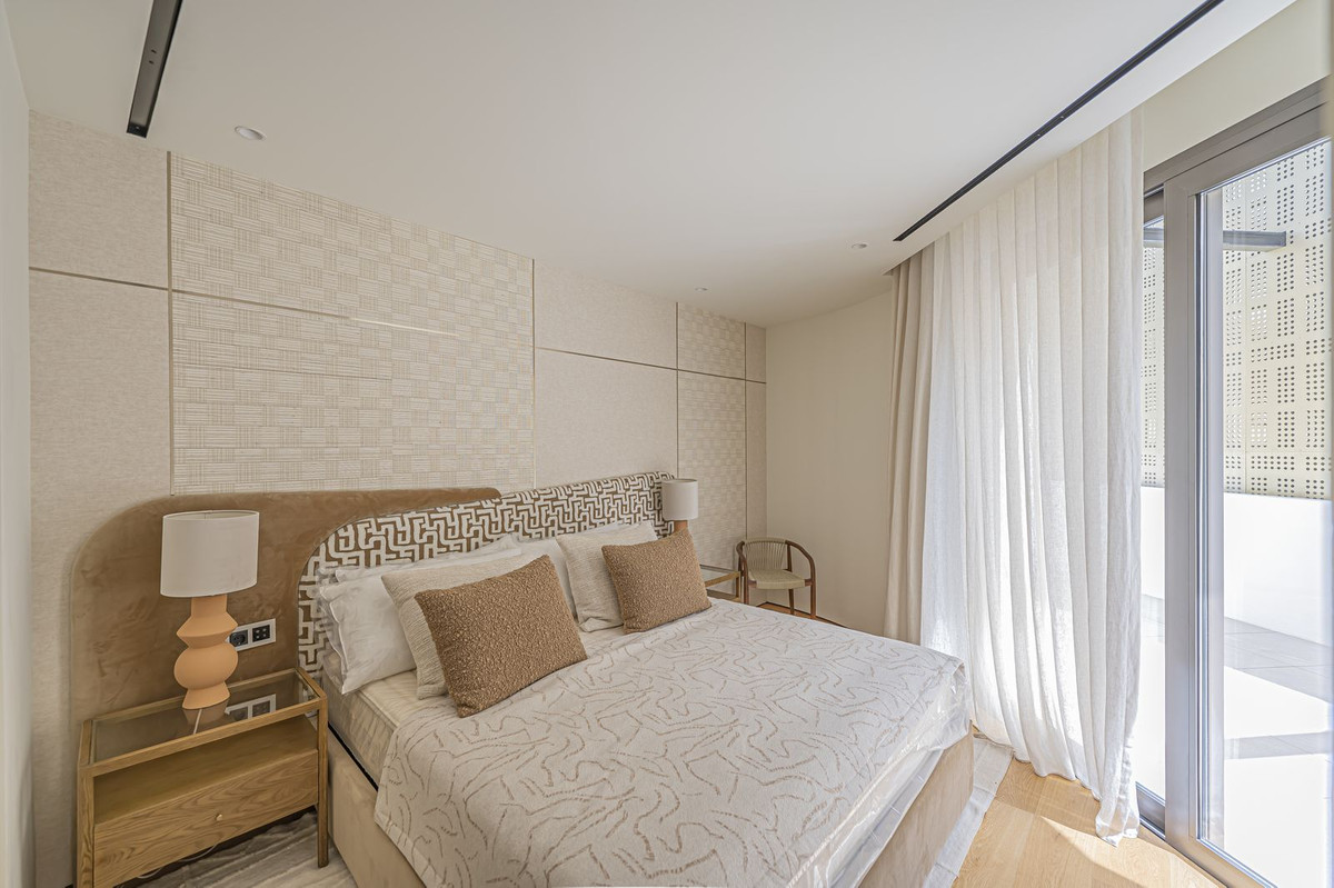 1 bedroom Apartments for sale in Milla de Oro – R5358430