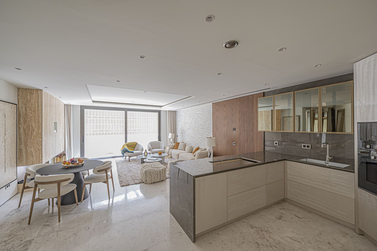 1 bedroom Apartments for sale in Milla de Oro – R5358430