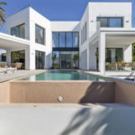 Villas de 5 dormitorios en venta en Marbesa – R5186248