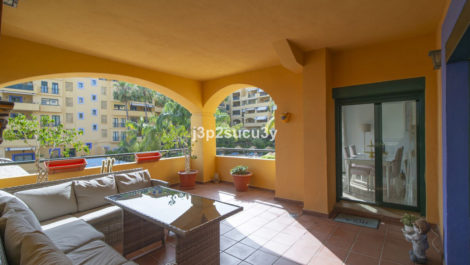 Apartamentos de 2 dormitorios en venta en Marbella – R5157091