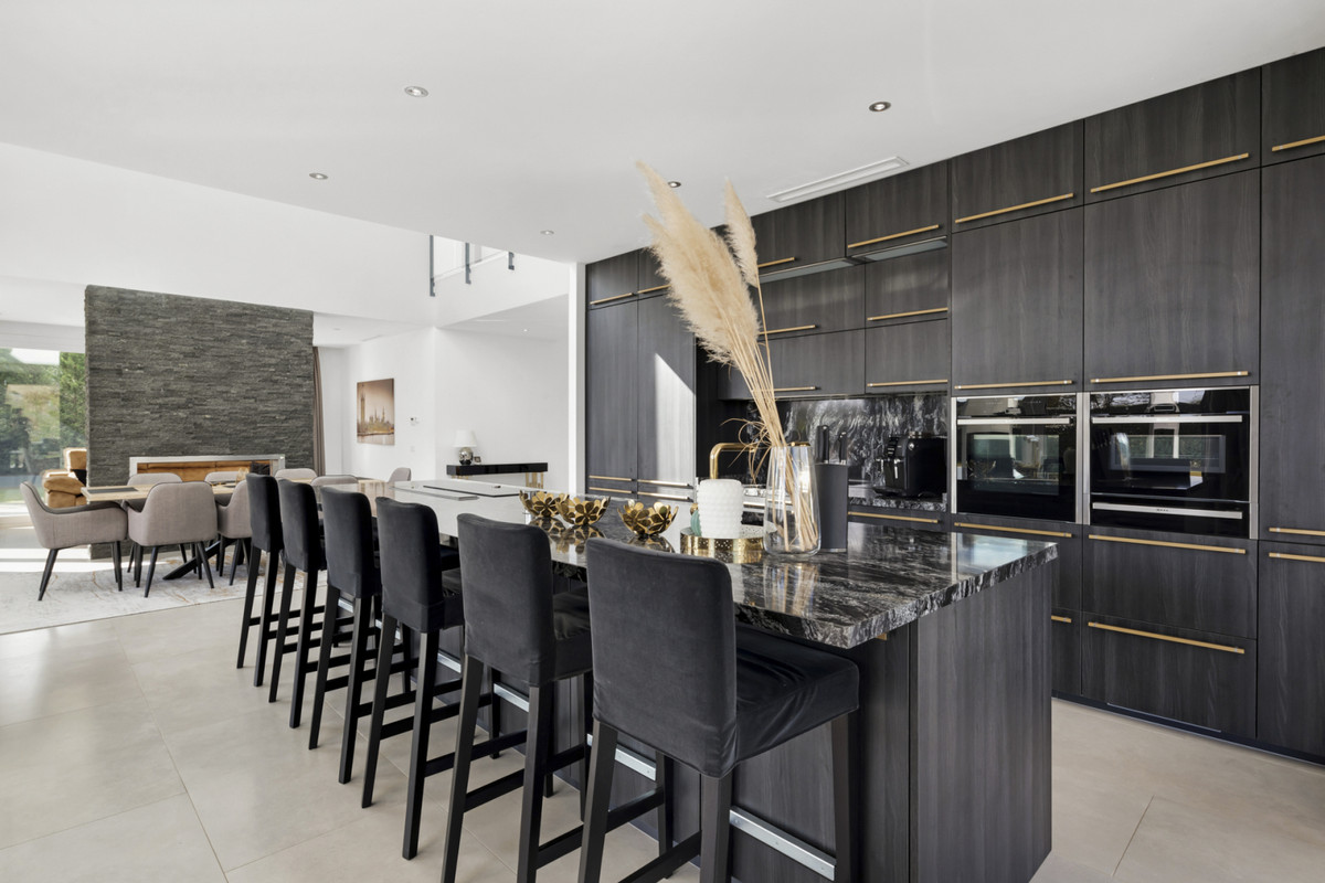 4 bedroom Villas for sale in La Quinta – R5321713