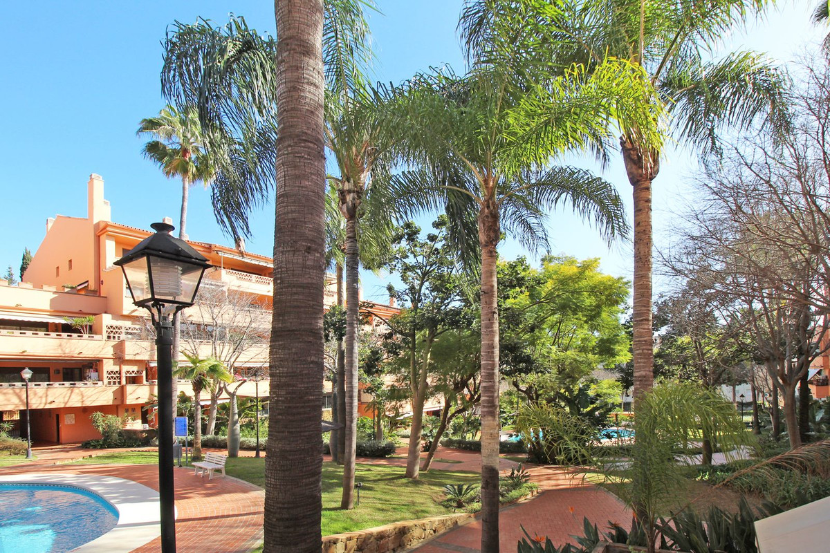 Apartamentos de 1 dormitorio en venta en Milla de Oro – R5332678