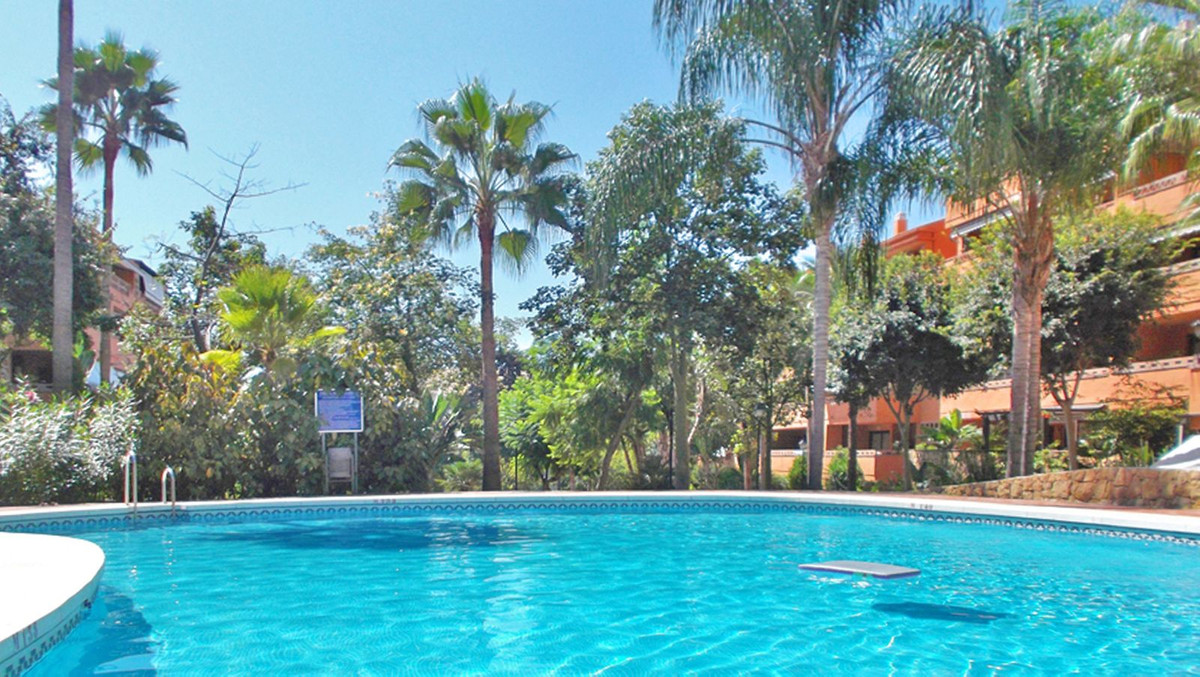 Apartamentos de 1 dormitorio en venta en Milla de Oro – R5332678