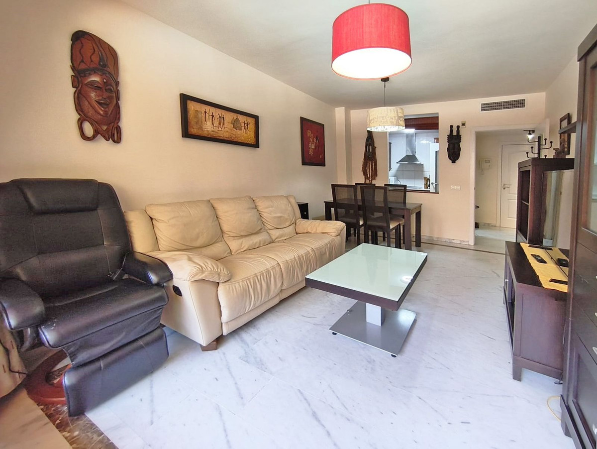 Apartamentos de 1 dormitorio en venta en Milla de Oro – R5332678