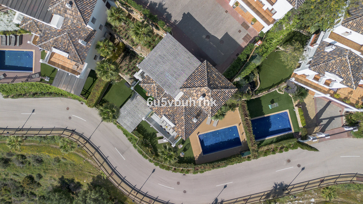 %beds% bedroom Villas for sale in Benahav�s – R5361175 %beds% bedroom Villas for sale in Benahav�s – R5361175