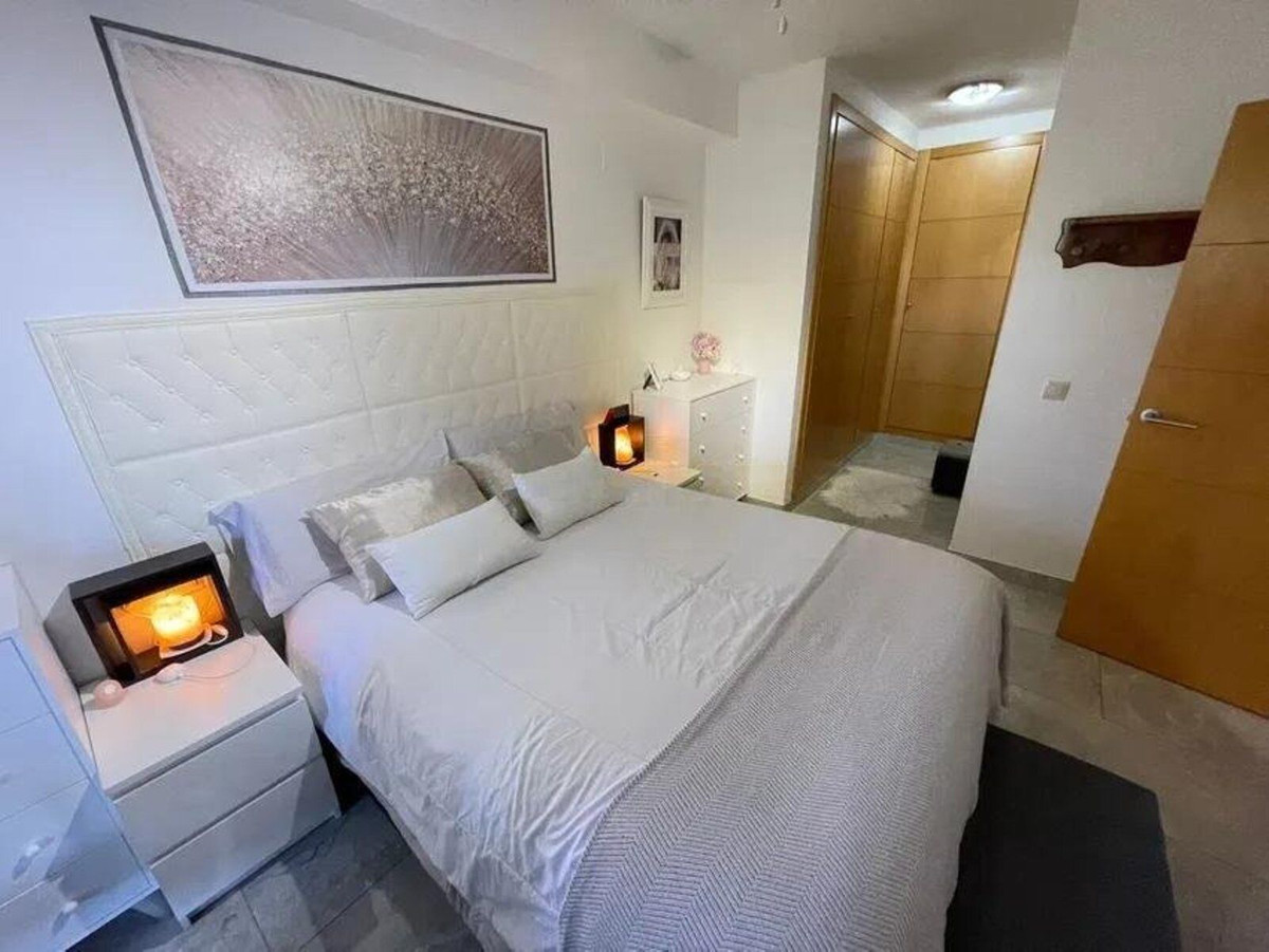 Aticos de 3 dormitorios en venta en Marbella – R5350321