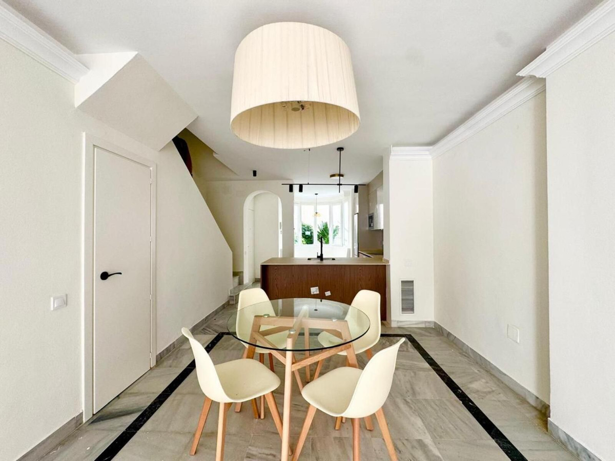 2 bedroom Apartments for sale in Milla de Oro – R5303302