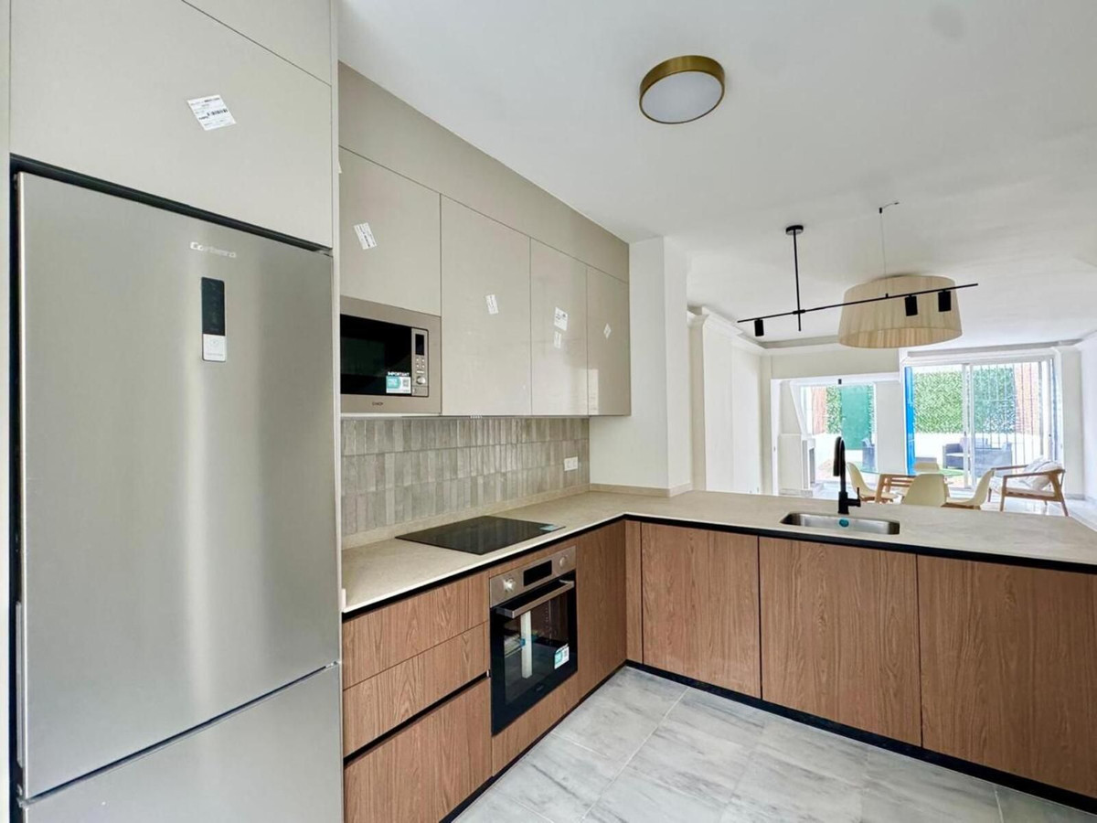 2 bedroom Apartments for sale in Milla de Oro – R5303302