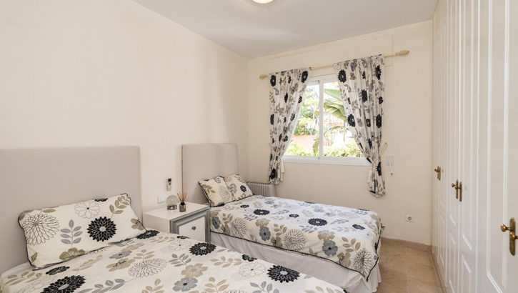 2 bedroom Apartments for sale in Marbella – R5362210 in 