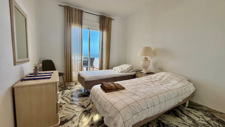 Aticos de 2 dormitorios en venta en La Cala de Mijas – R5365855 en 