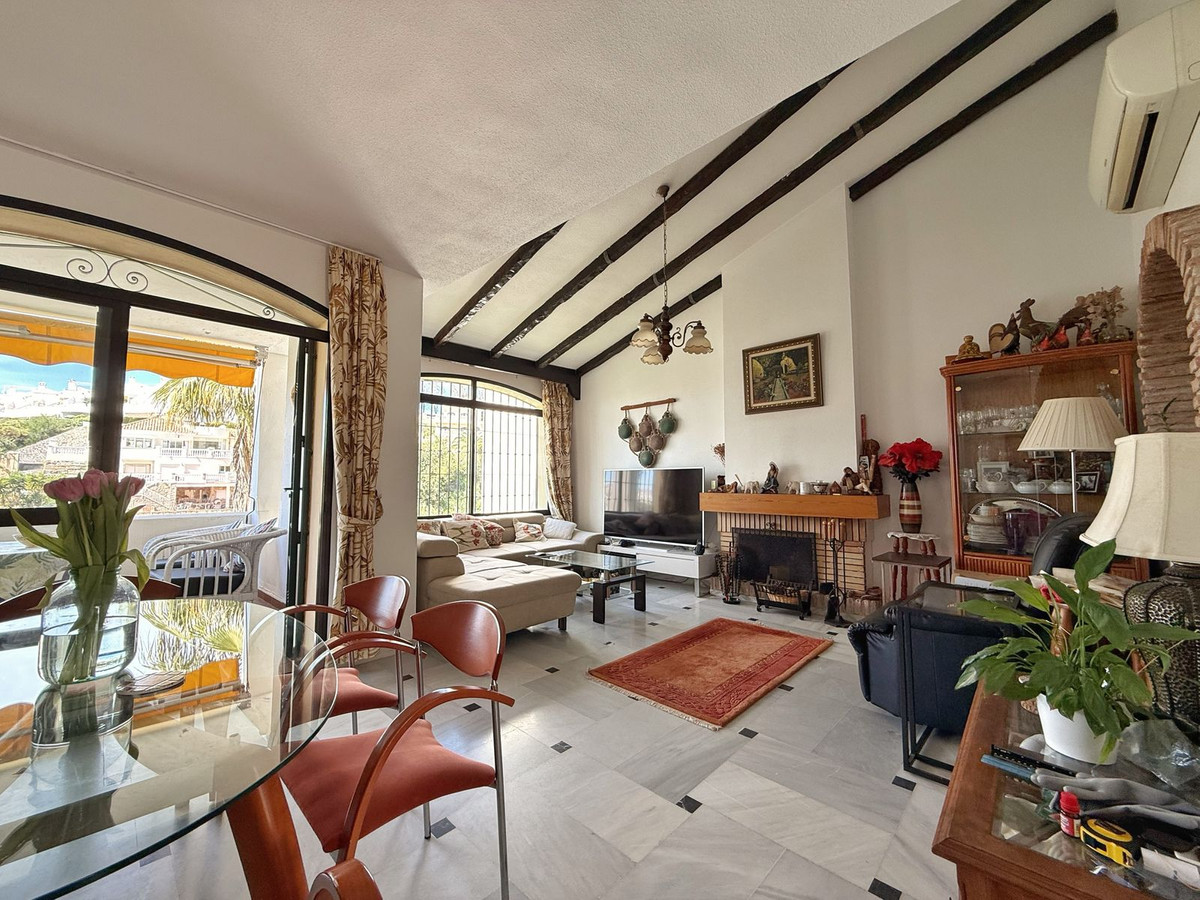 4 bedroom Townhouses for sale in Calahonda – R5357191