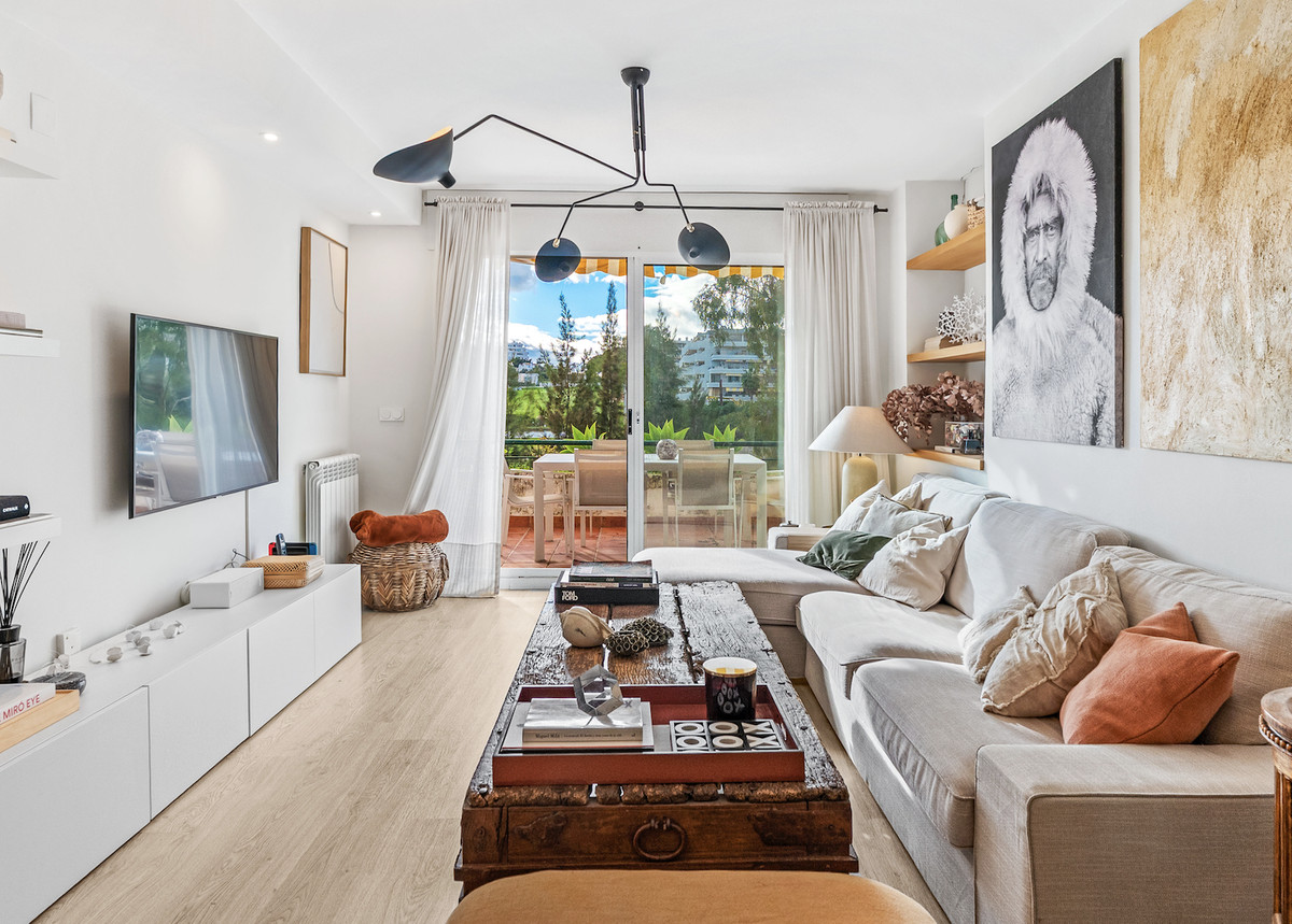 2 bedroom Apartments for sale in Guadalmina Alta – R5271946