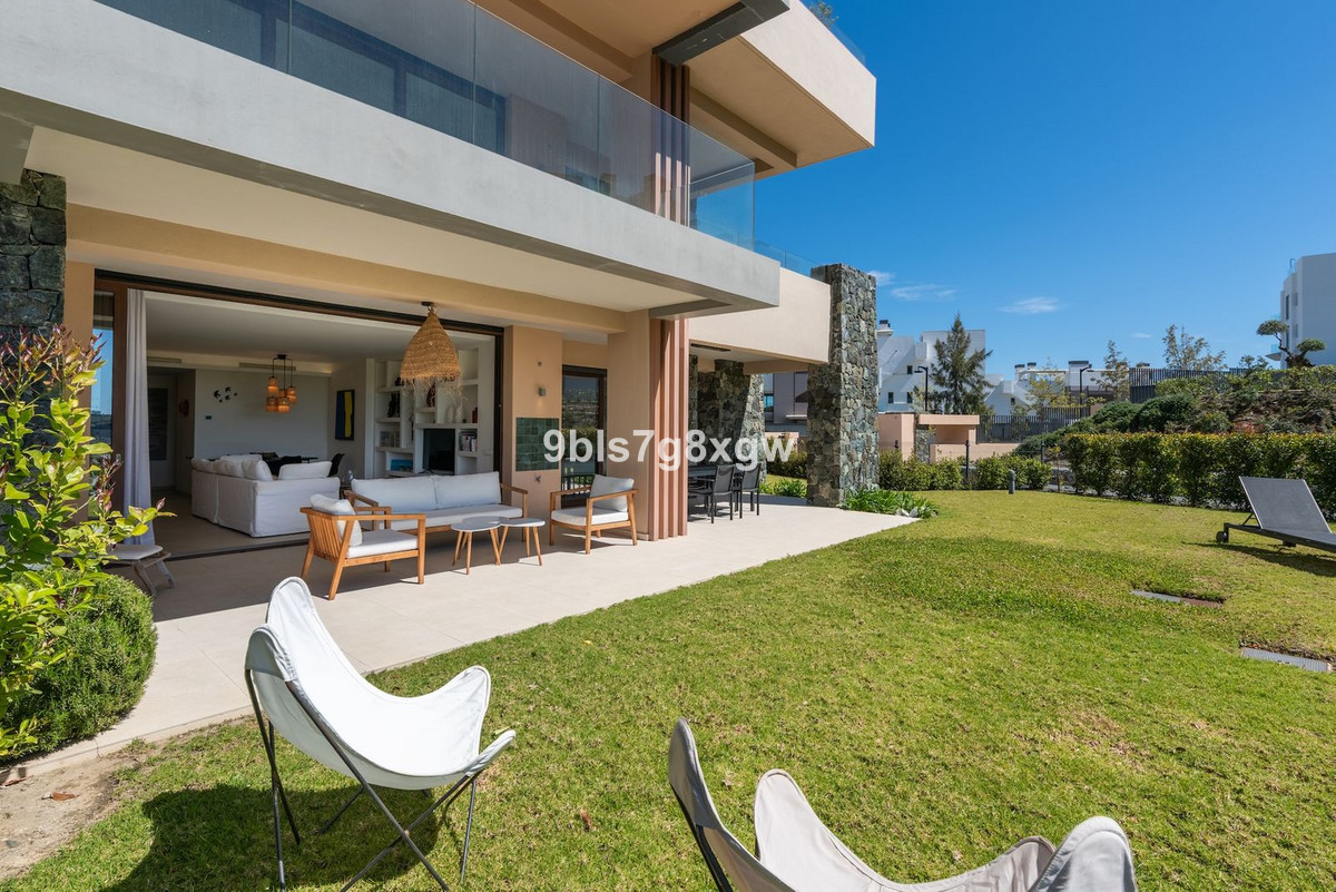 3 bedroom Apartments for sale in La Quinta – R5348134