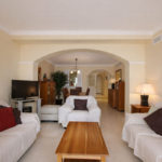 2 bedroom Apartments for sale in Elviria – R5356483