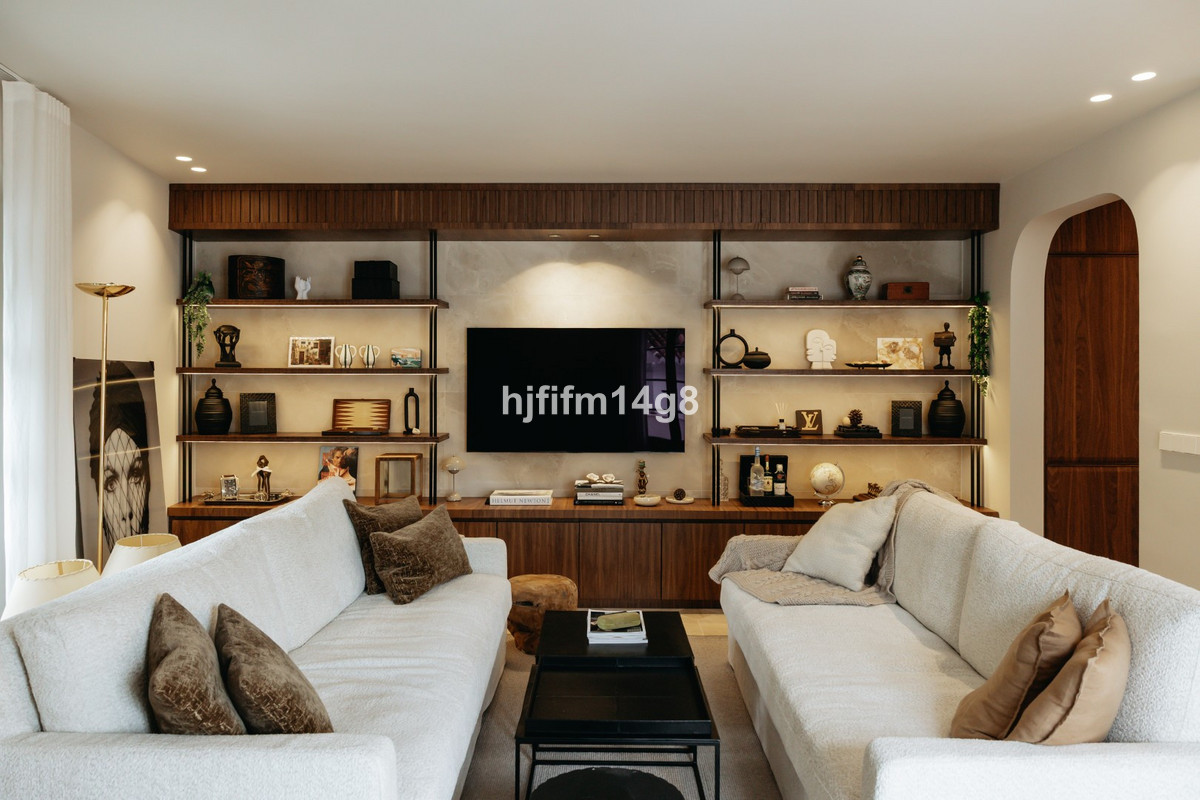 3 bedroom Townhouses for sale in Milla de Oro – R5353789