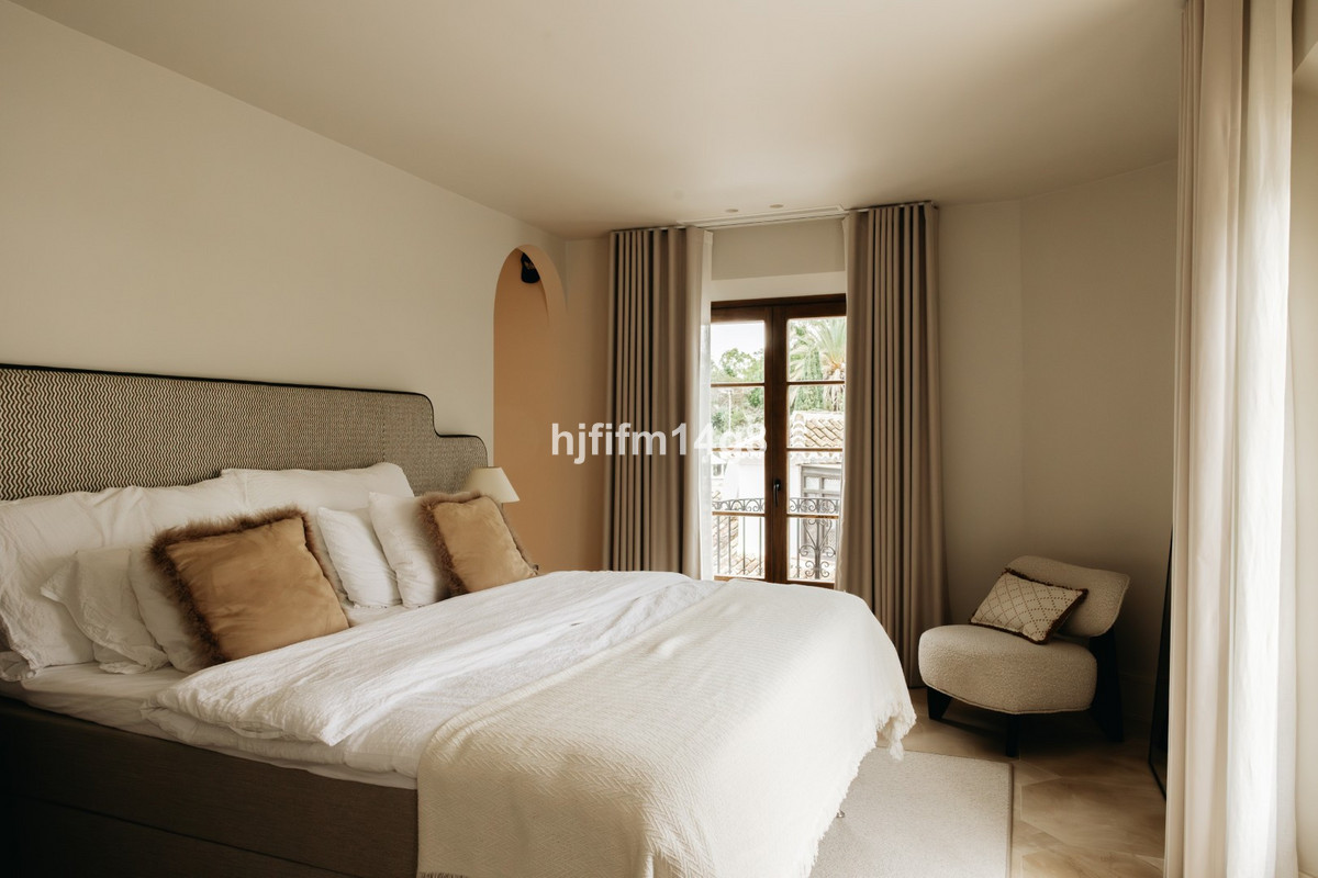 3 bedroom Townhouses for sale in Milla de Oro – R5353789