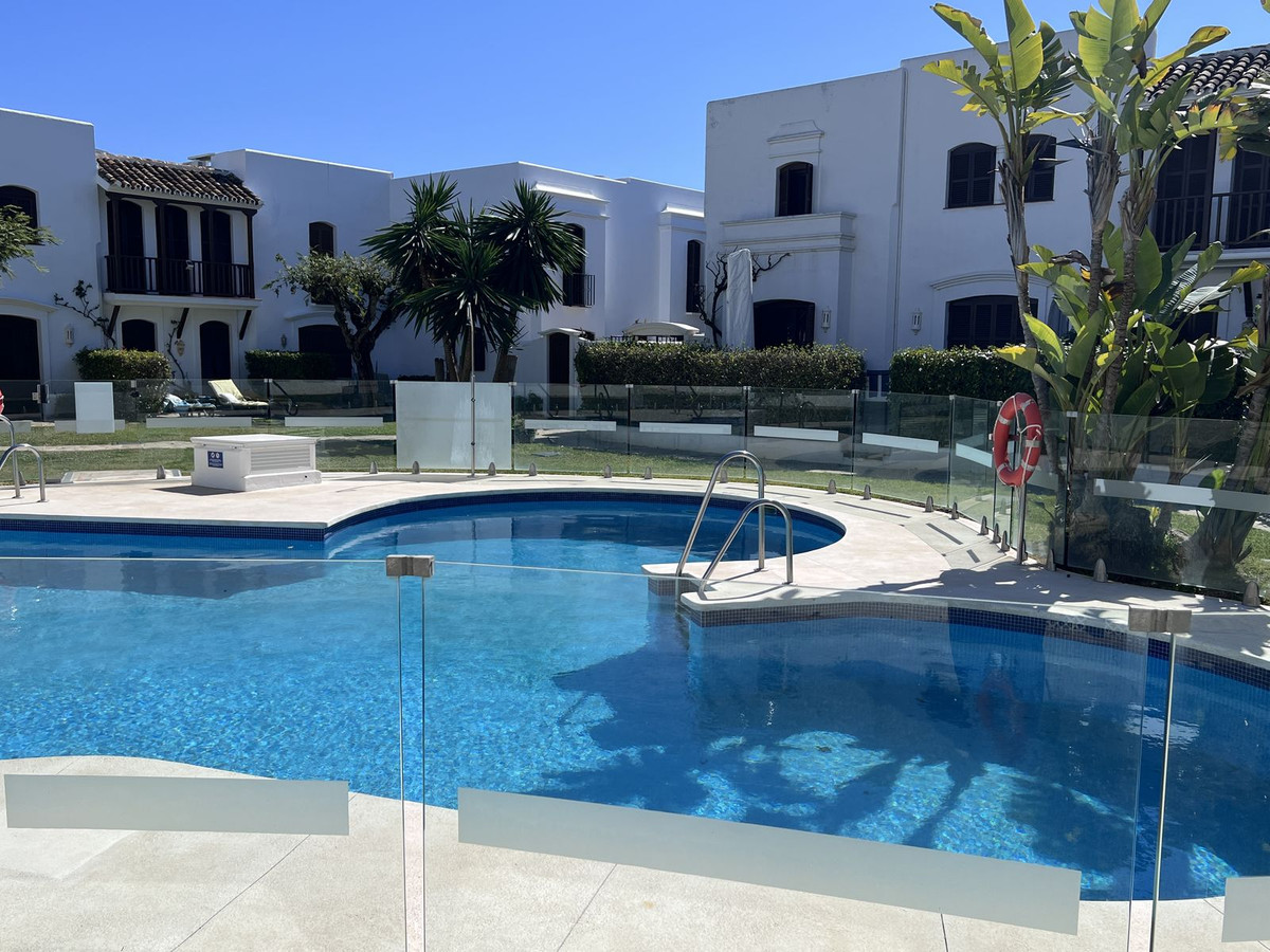 3 bedroom Townhouses for sale in Nueva Milla de Oro – R5358379