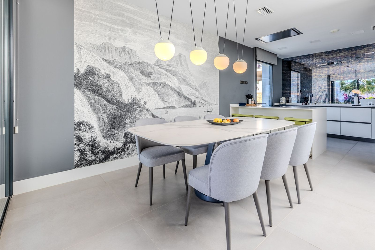 4 bedroom Villas for sale in Selwo – R5338819