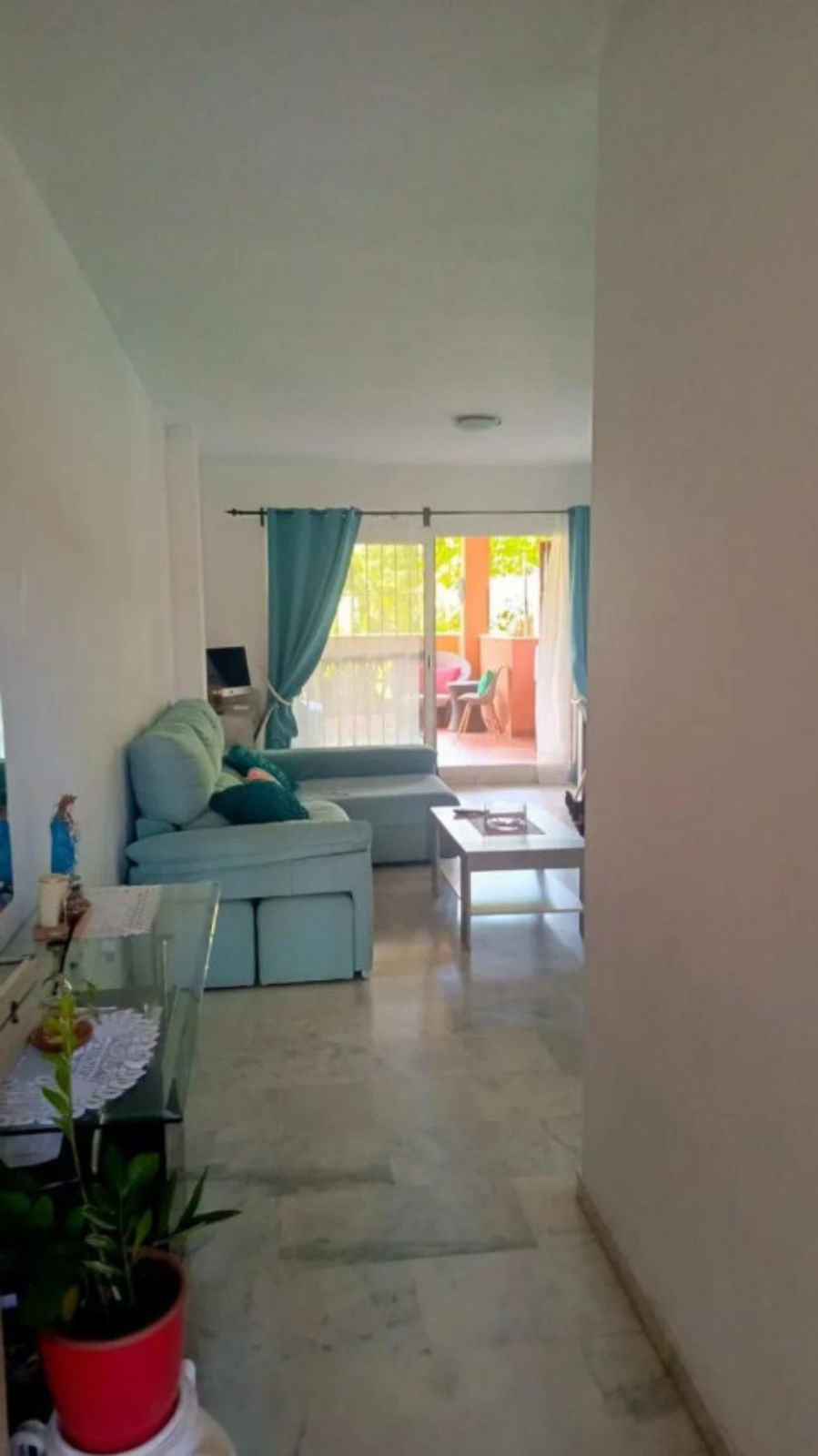 2 bedroom Apartments for sale in Elviria – R5317378