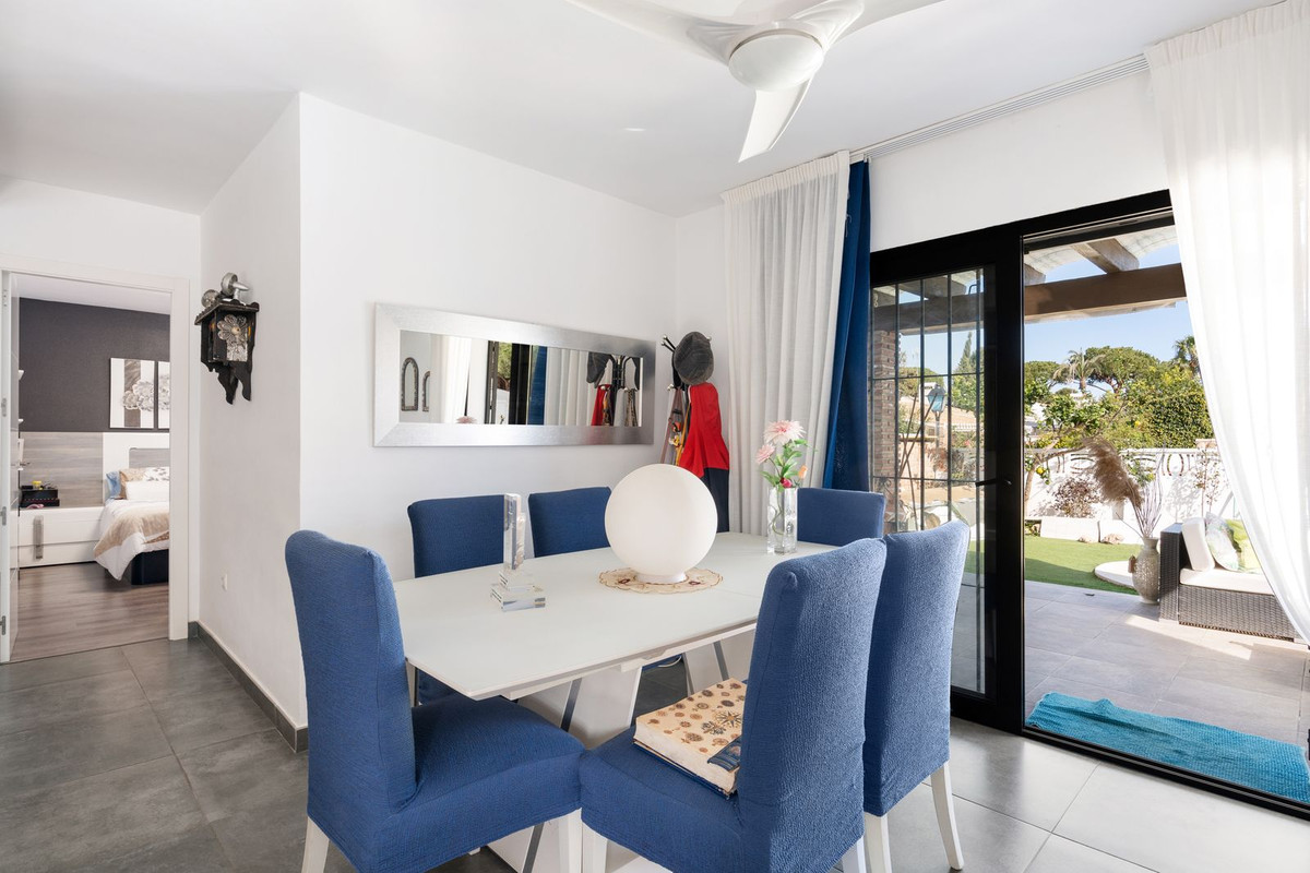 4 bedroom Semi-detached for sale in Calahonda – R4978942 4 bedroom Semi-detached for sale in Calahonda – R4978942