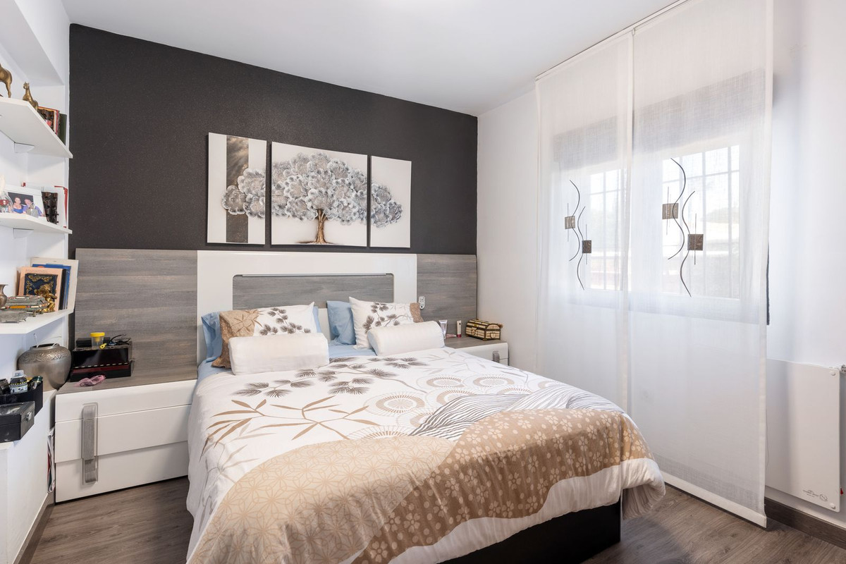 4 bedroom Semi-detached for sale in Calahonda – R4978942 4 bedroom Semi-detached for sale in Calahonda – R4978942