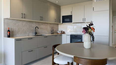 Apartamentos de 3 dormitorios en venta en Miraflores – R5316571