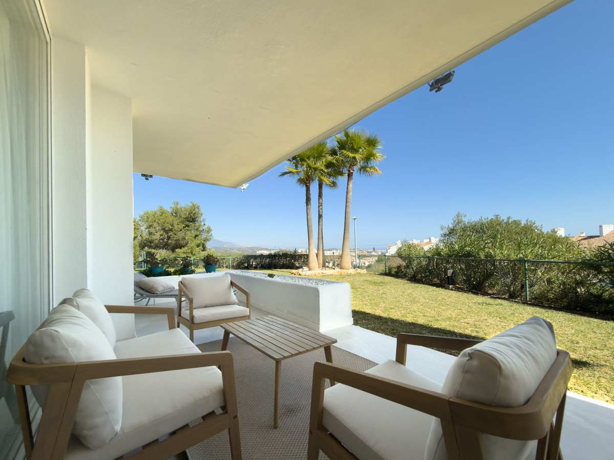 3 bedroom Apartments for sale in Miraflores – R5316571