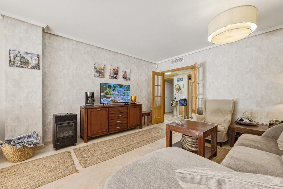 2 bedroom Apartments for sale in Carib Playa – R5358292